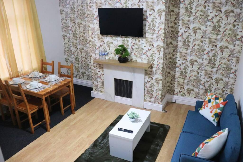 Apartmán Peaceful 2 Bed House Free Wifi And Parking Leeds  Exteriér fotografie